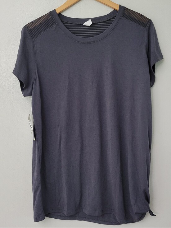 Old Navy Tops - NWT Old Navy Active mesh Back Activewear Casual Gray Tshirt Size Large